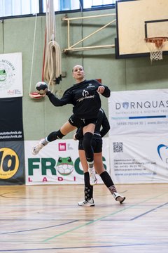 Bild 165 - wBJ SV Henstedt Ulzburg - HSG Holstein Kiel/Kronshagen : Ergebnis: 30:28